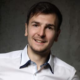 Nick Ponomar